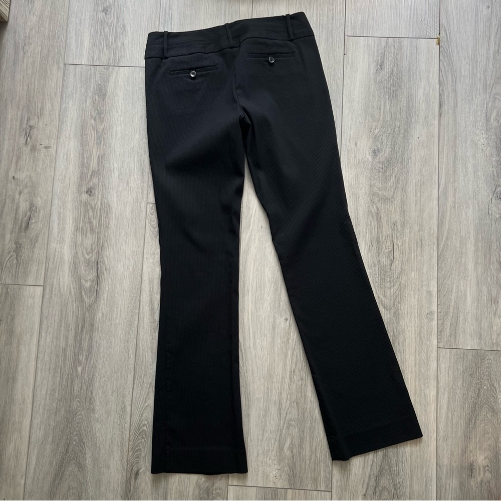 Limited EXACT STRETCH pants Size 8